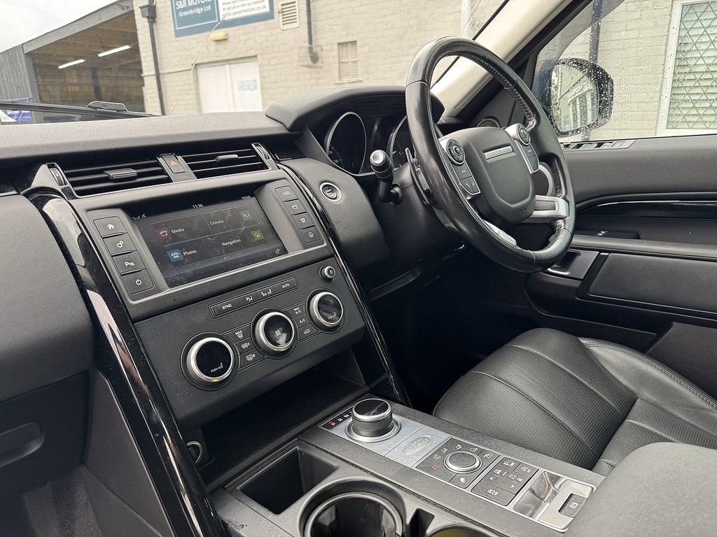 Land Rover Discovery 2.0 Td4 180 Se Tech #25