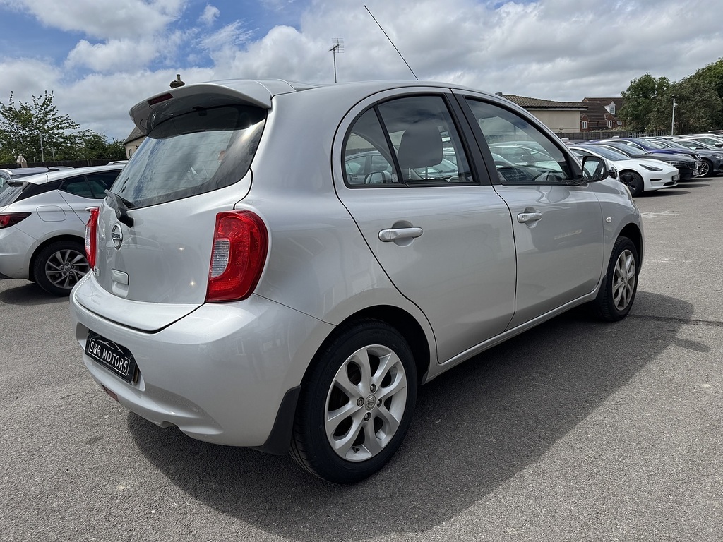 Nissan Micra Acenta Silver #4