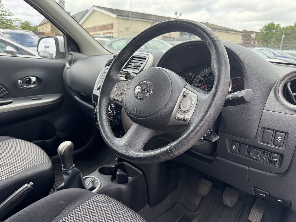 Nissan Micra Visia White #15
