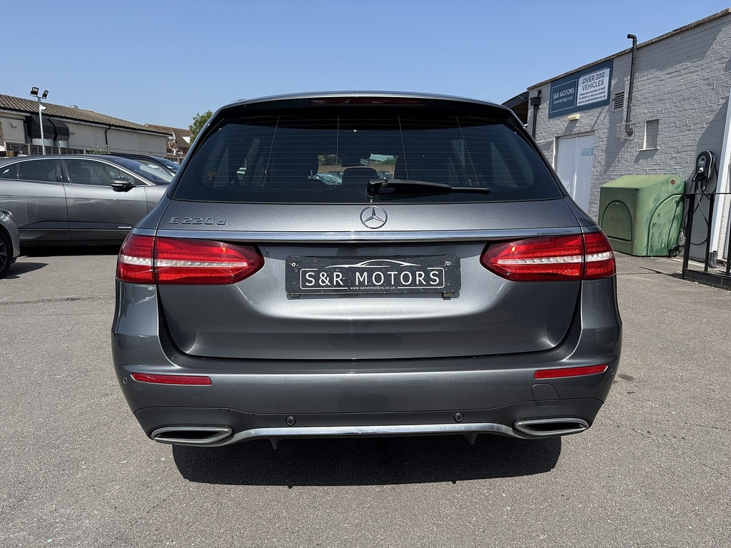 Mercedes-Benz E Class E220d Amg Line LT67WCE Grey #5