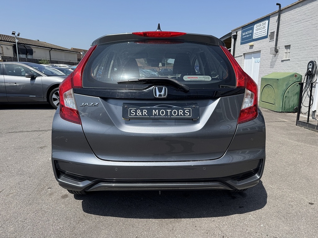 Honda Jazz I-vtec Se Grey #5