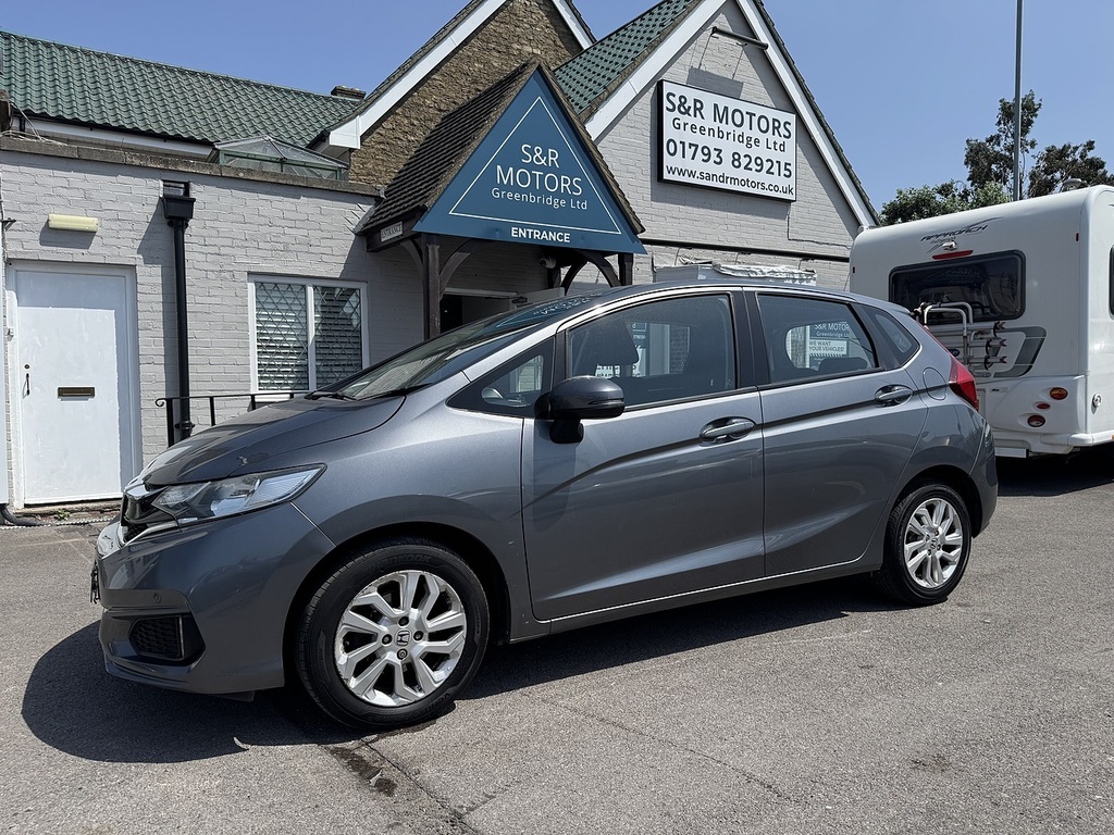 Honda Jazz I-vtec Se Grey #3