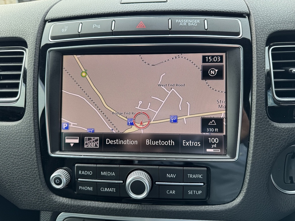 Volkswagen Touareg  Black #39