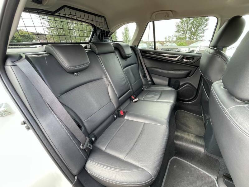 Subaru Outback Outback Se Premium Symmetrical Awd Cvt Gold #11