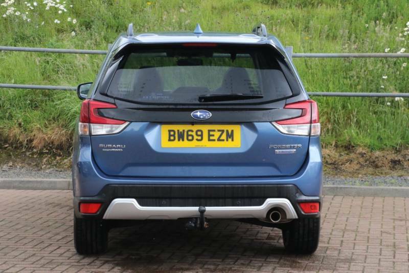 Subaru Forester 2.0I E-boxer Xe Premium Lineartronic Blue #4
