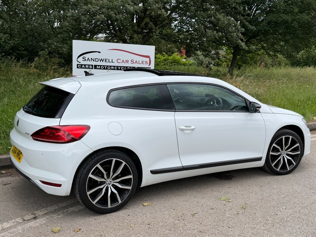 Volkswagen Scirocco 2.0 Tdi Bluemotion Tech Gt Dsg Euro 6 Ss White #4