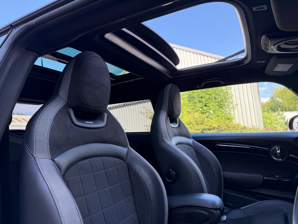 Mini Hatch 1.5 Cooper Exclusive Steptronic Euro 6 Ss Black #11
