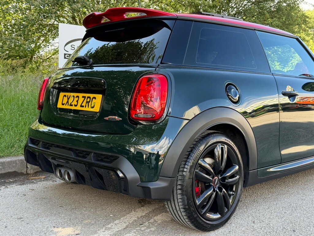 Mini Hatch 1.5 Cooper Exclusive Steptronic Euro 6 Ss Black #24