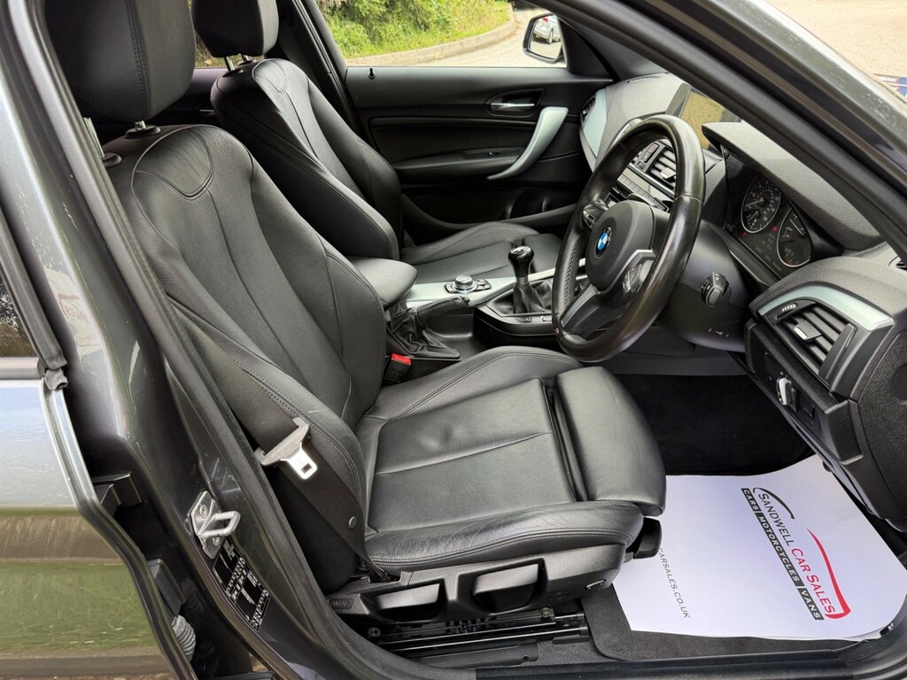 BMW 1 Series Sport Auto Black #8
