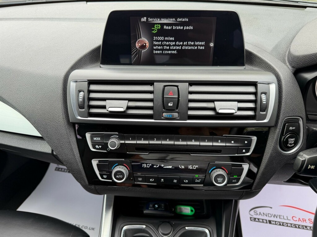BMW 1 Series Sport Auto Black #16