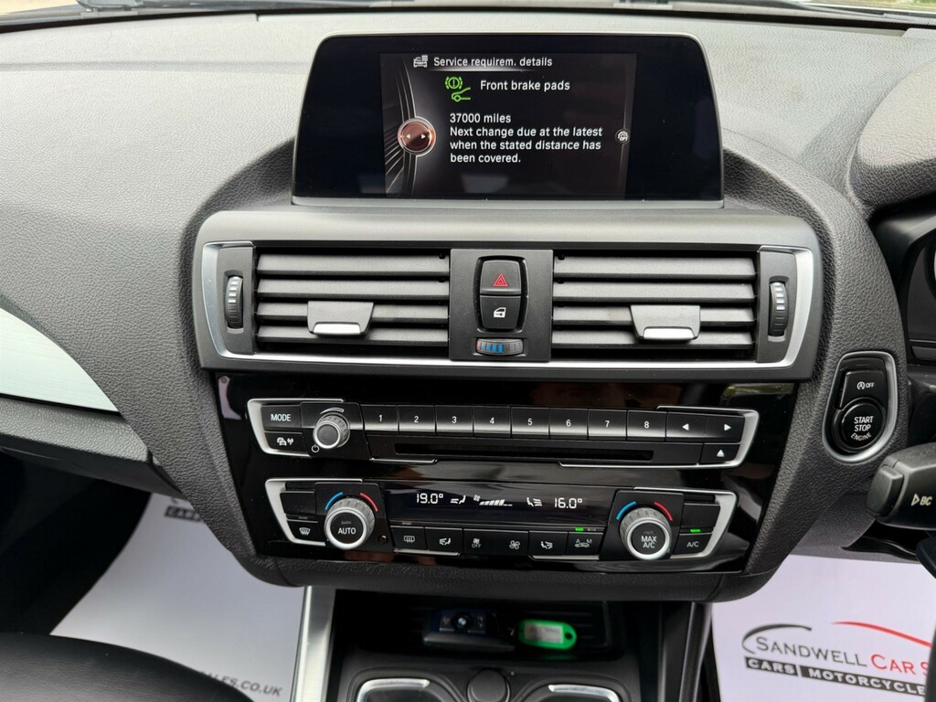 BMW 1 Series Sport Auto Black #17