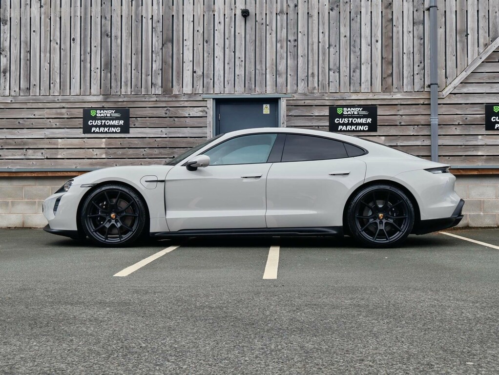 Porsche Taycan Performance Plus 93.4Kwh Gts Saloon AE73TUJ #6