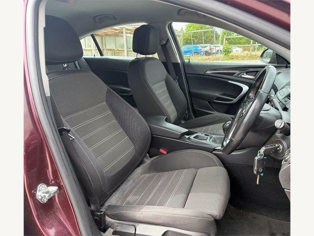 Vauxhall Insignia 1.8 16V Sri Euro 5 Red #6