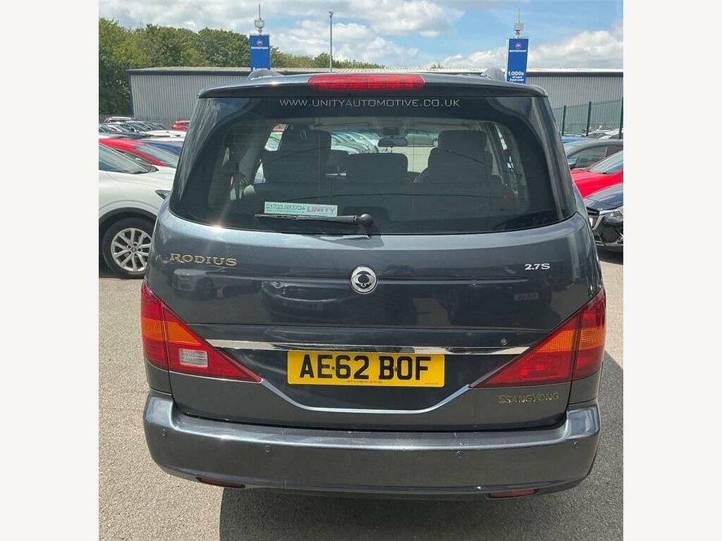 SsangYong Rodius 2.7D S Euro 4 Grey #4