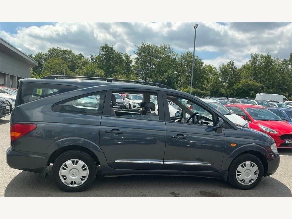 SsangYong Rodius 2.7D S Euro 4 Grey #5