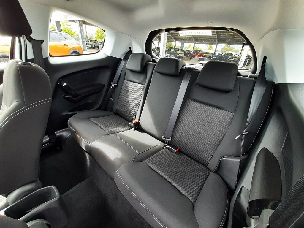Peugeot 208 Black #10