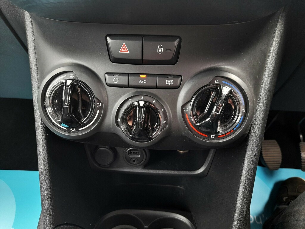 Peugeot 208 Black #24
