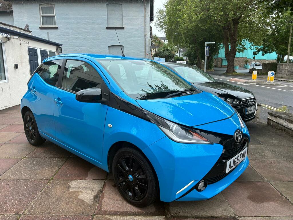 Toyota Aygo X X-cite Blue #5