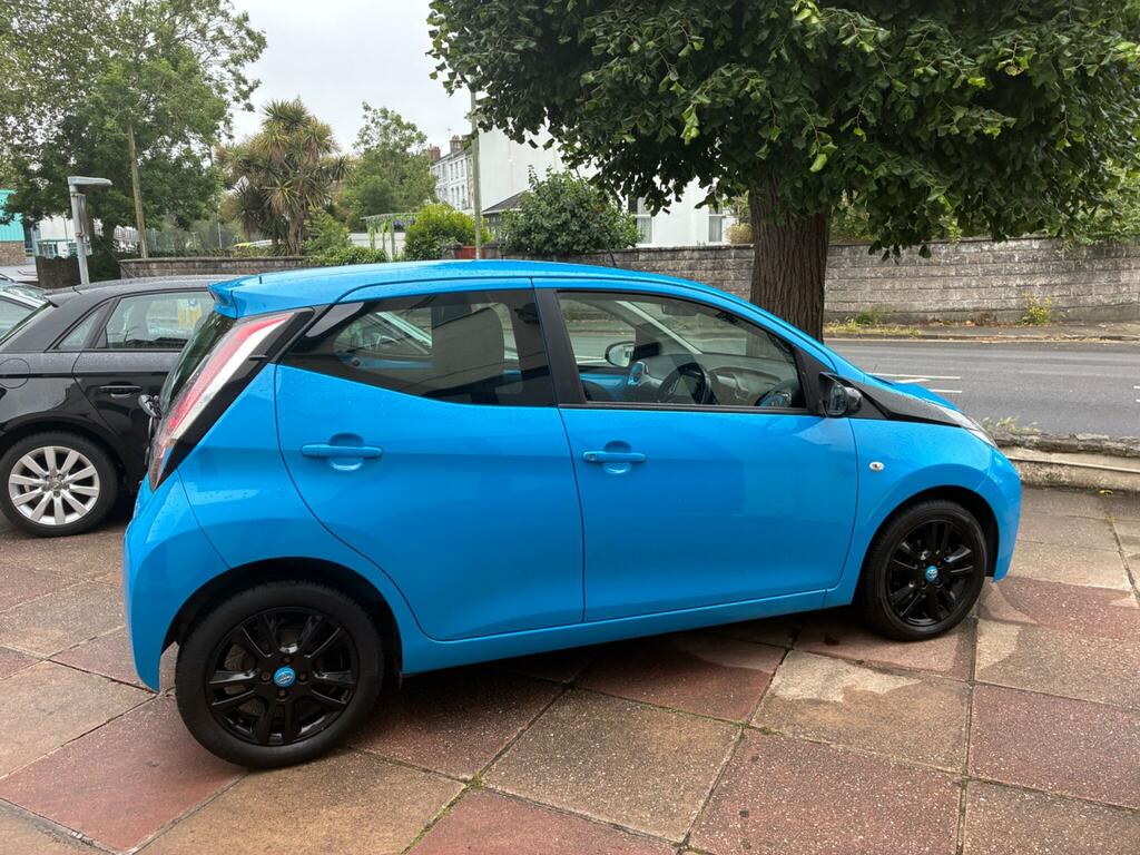 Toyota Aygo X X-cite Blue #6
