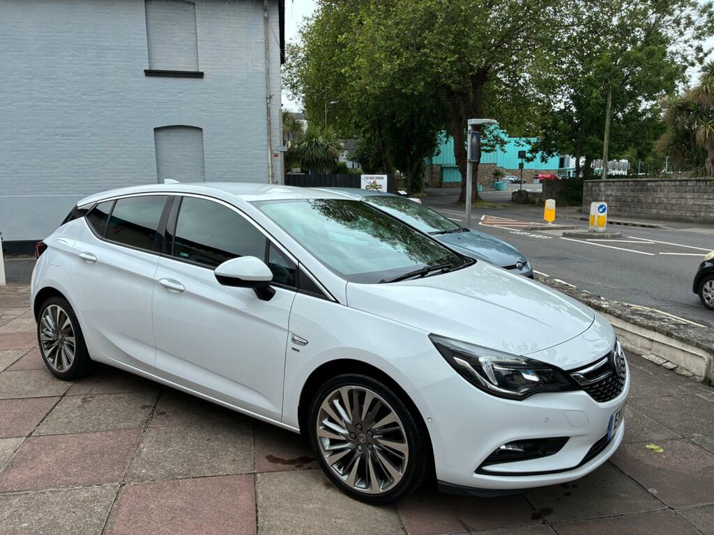 Vauxhall Astra Sri Nav White #4