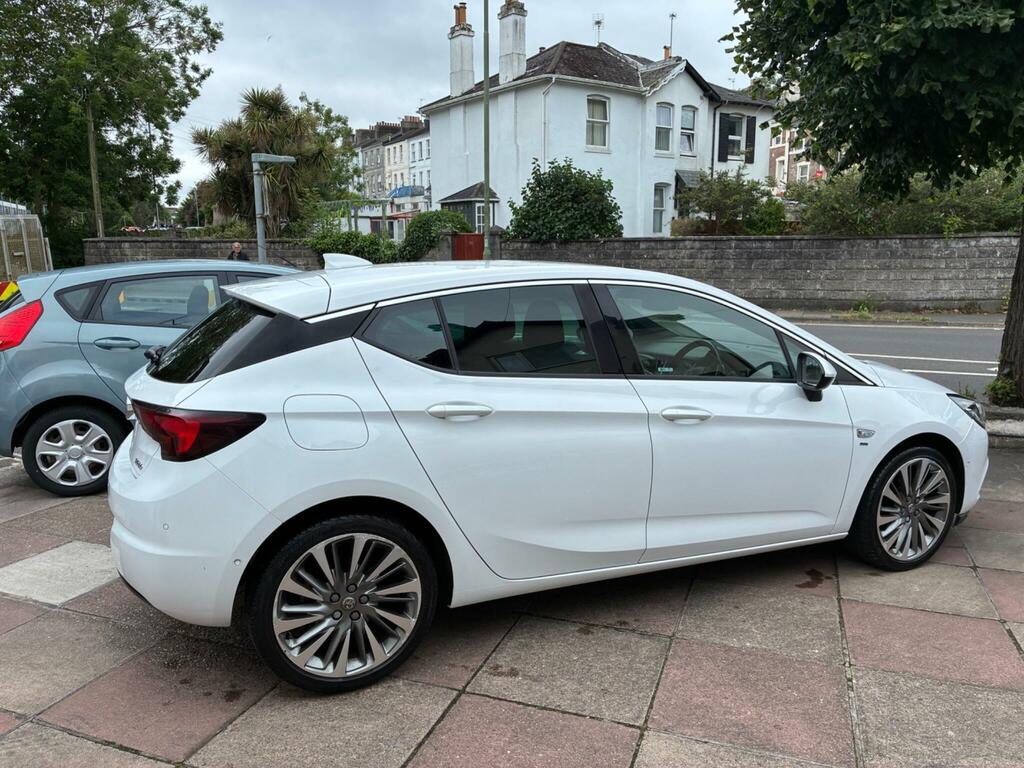 Vauxhall Astra Sri Nav White #5