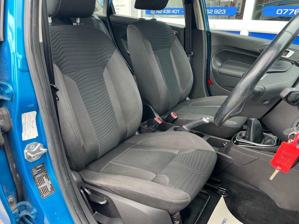 Ford Fiesta 1.25 Zetec 2015 Red #12
