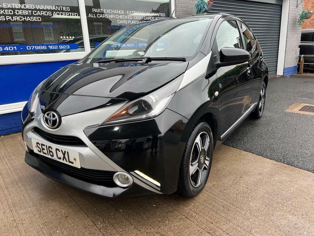 Toyota Aygo 1.0 Vvt-i X-clusiv Euro 5 SE16CXL Black #4