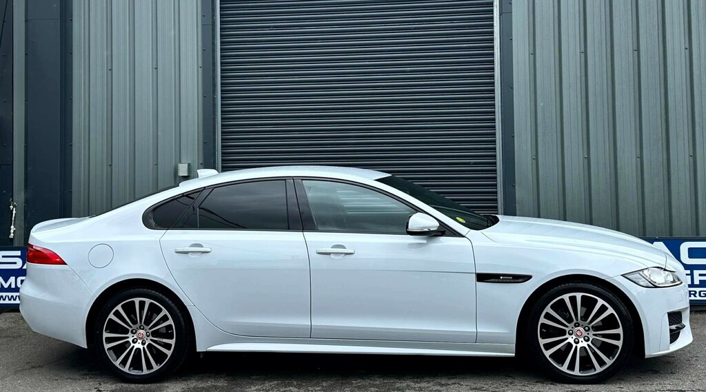 Jaguar XF R-sport D  #5