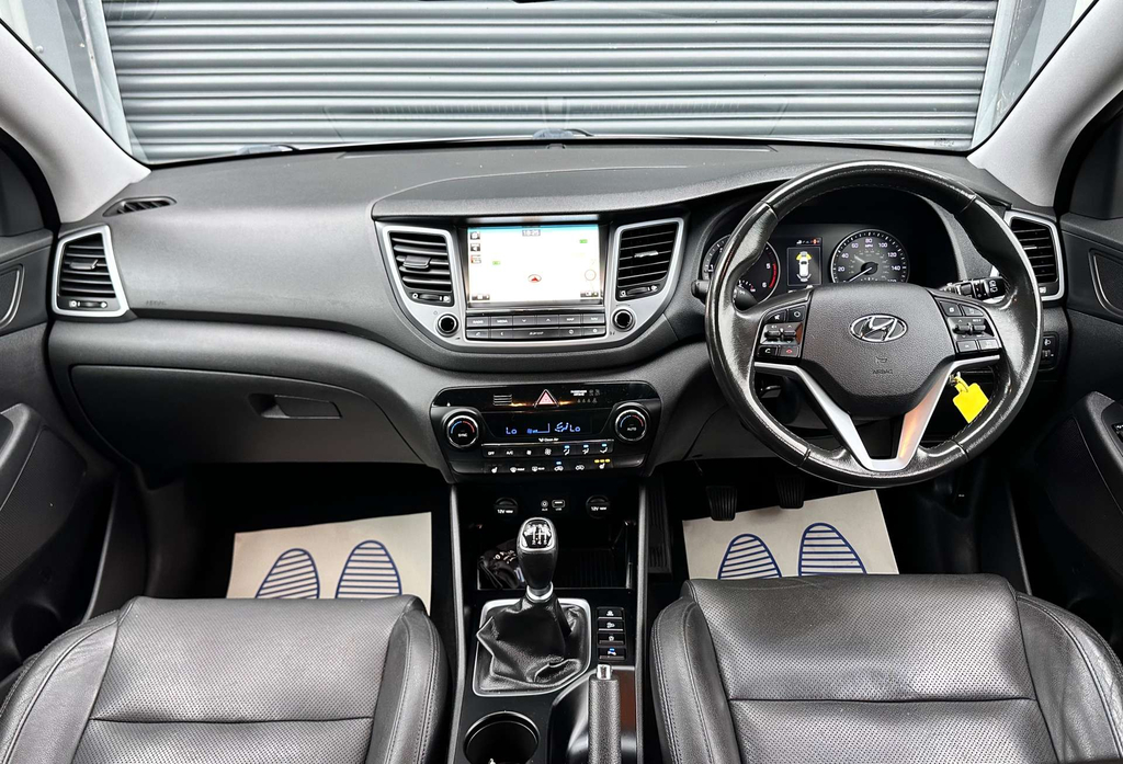 Hyundai Tucson Premium Blue Drive 2Wd Crdi #4