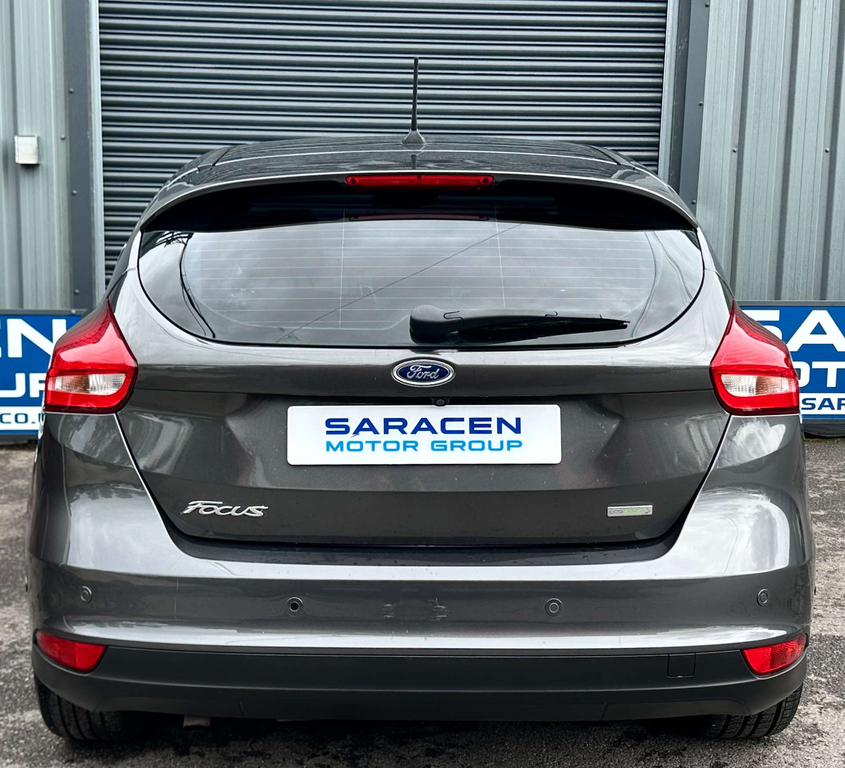 Ford Focus Titanium #6