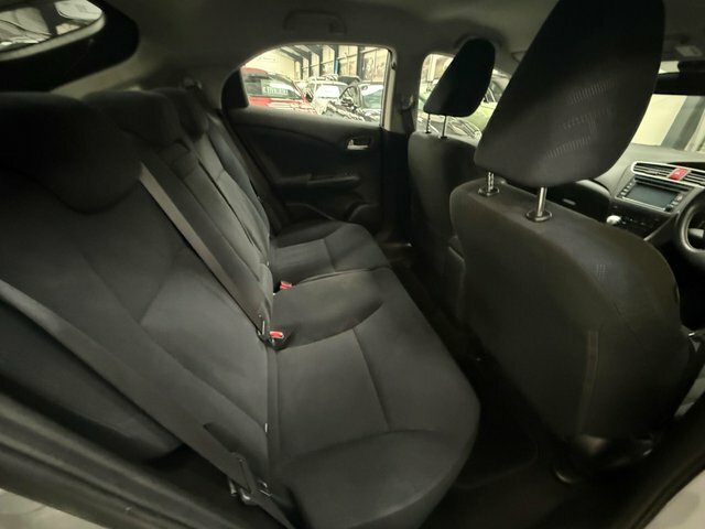 Honda Civic 1.8 I-vtec Sport 140 Bhp Silver #15