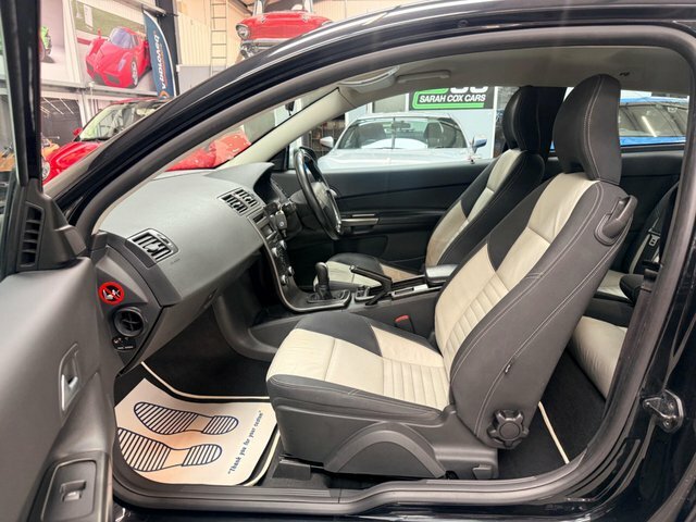 Volvo C30 1.6 R-design Black #4