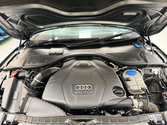 Audi A7 Diesel White #32