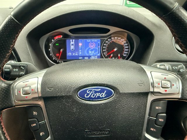 Ford Mondeo Hatchback 2.0 Td Titanium 2010 Silver #18