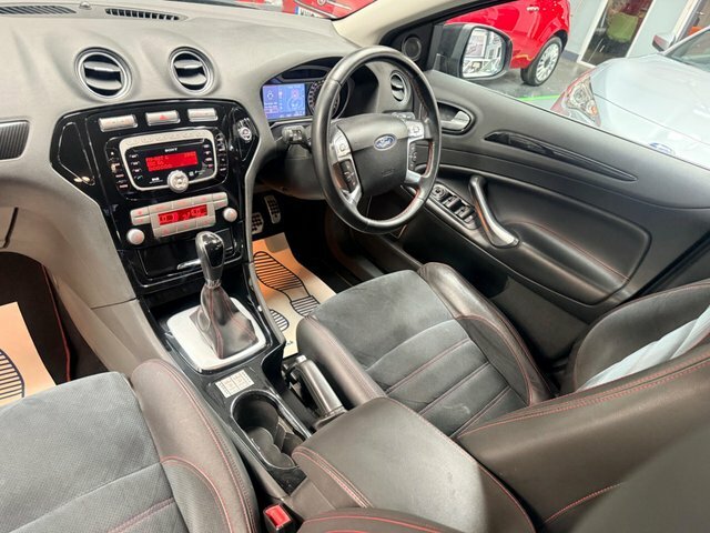 Ford Mondeo 2.0 Ecoboost Titanium X Sport Powershift Black #3