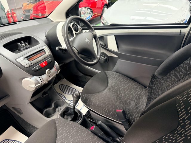 Peugeot 107 1.0 12V Sportium Euro 5 White #3