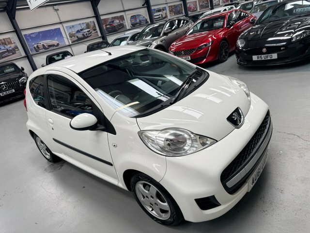Peugeot 107 1.0 12V Sportium Euro 5 White #2