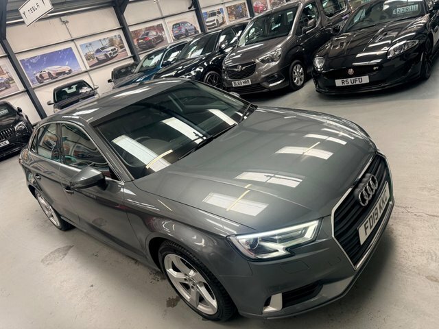 Audi A3 1.5 Tfsi Cod 35 Sport S Tronic Euro 6 S S FD19KKC Grey