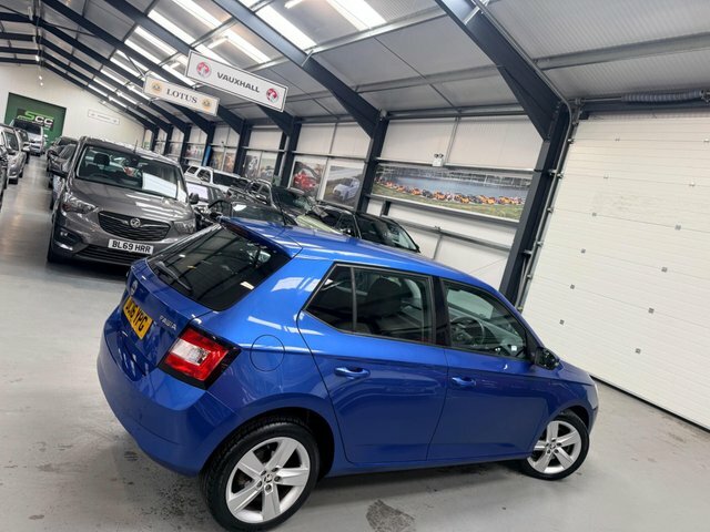 Skoda Fabia 1.2L Colour Edition Black #9