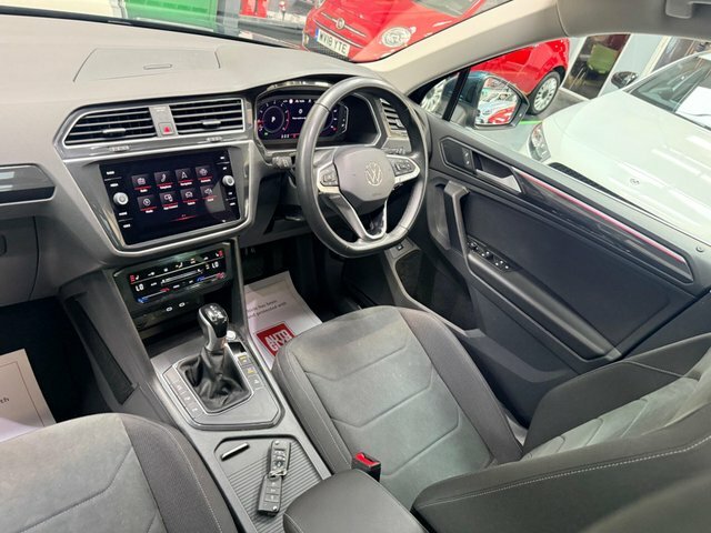 Volkswagen Tiguan 1.5 Tsi Elegance Dsg Euro 6 S S Blue #2