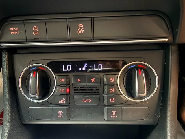 Audi Q3 1.4T Fsi S Line Edition Grey #24