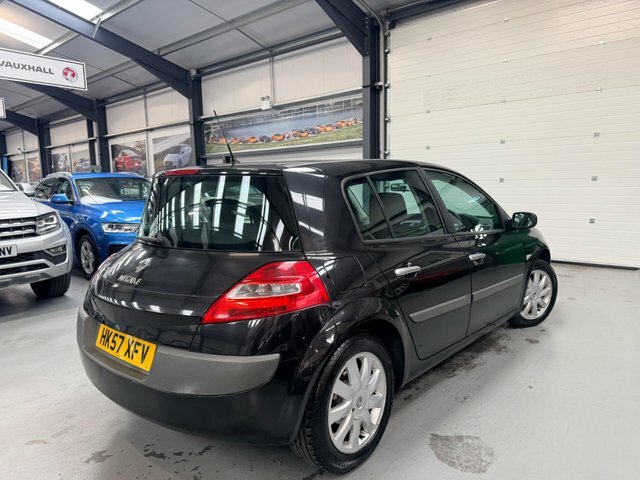 Renault Megane Hatchback 1.4 16V Extreme 200808 Black #17