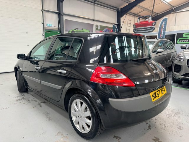Renault Megane Hatchback 1.4 16V Extreme 200808 Black #8