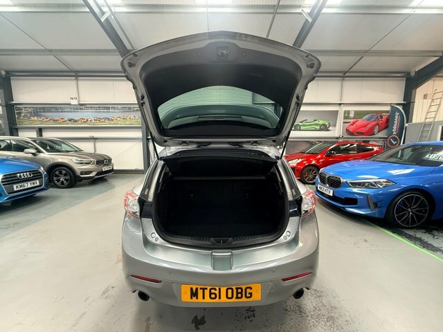 Mazda 3 1.6 Ts Red #34