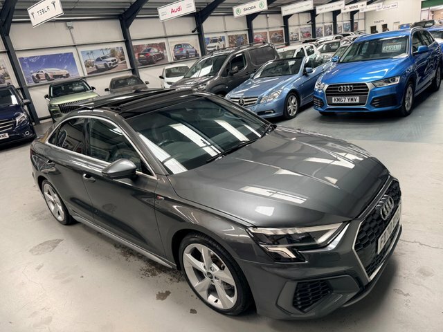 Audi A3 1.5 Tfsi 35 S Line S Tronic Euro 6 S S Grey