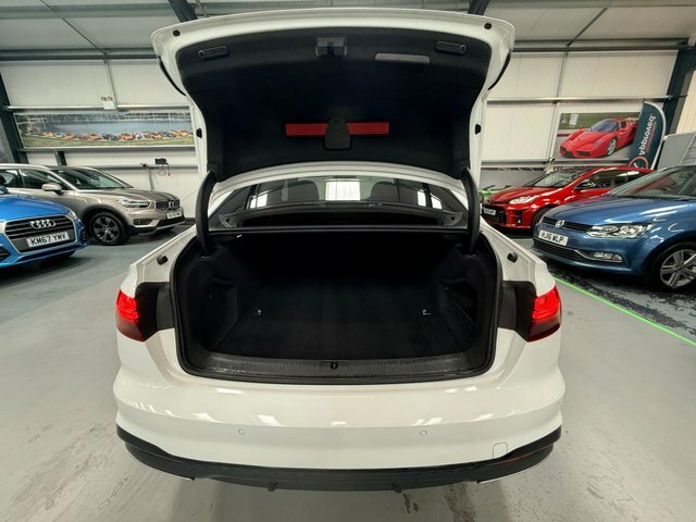 Audi A4 Avant 2.0 Tfsi 45 Black Edition Estate Blue #37