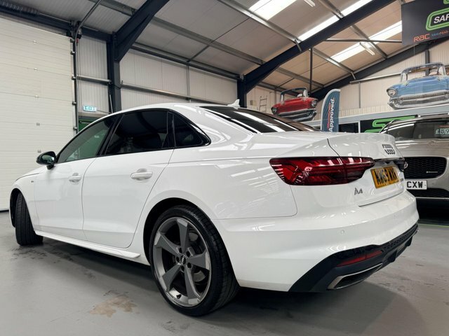 Audi A4 Avant 2.0 Tfsi 45 Black Edition Estate Blue #7