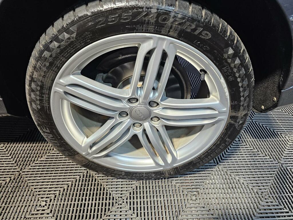 Audi Q3 2.0 Tdi Se Silver #39