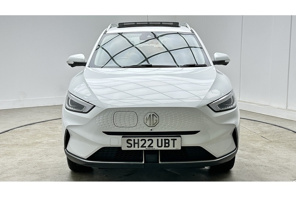 MG ZS Trophy White #3