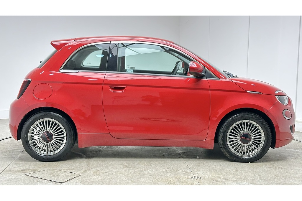 Fiat 500E Red Red #4